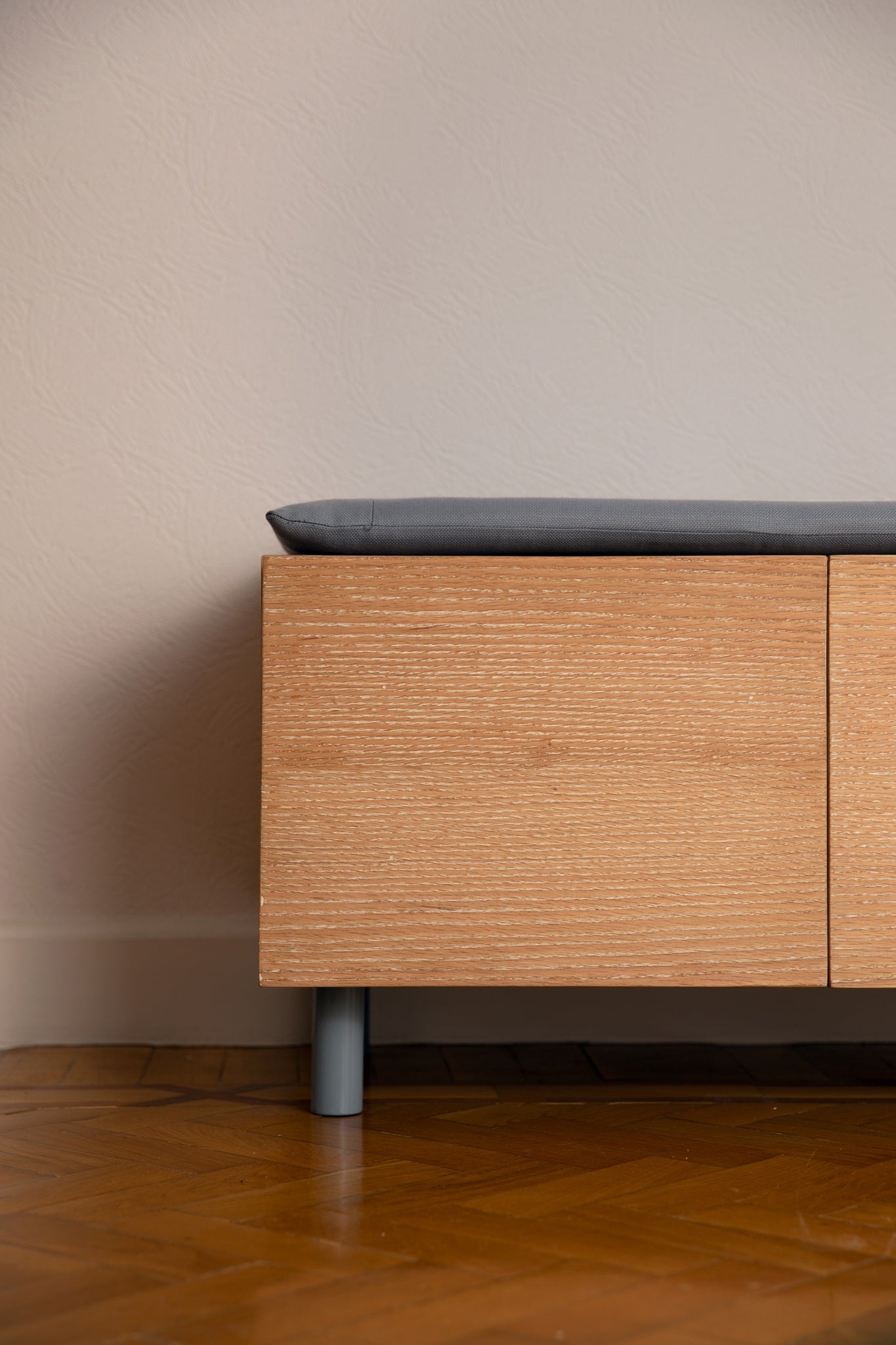 Brace – drawer unit