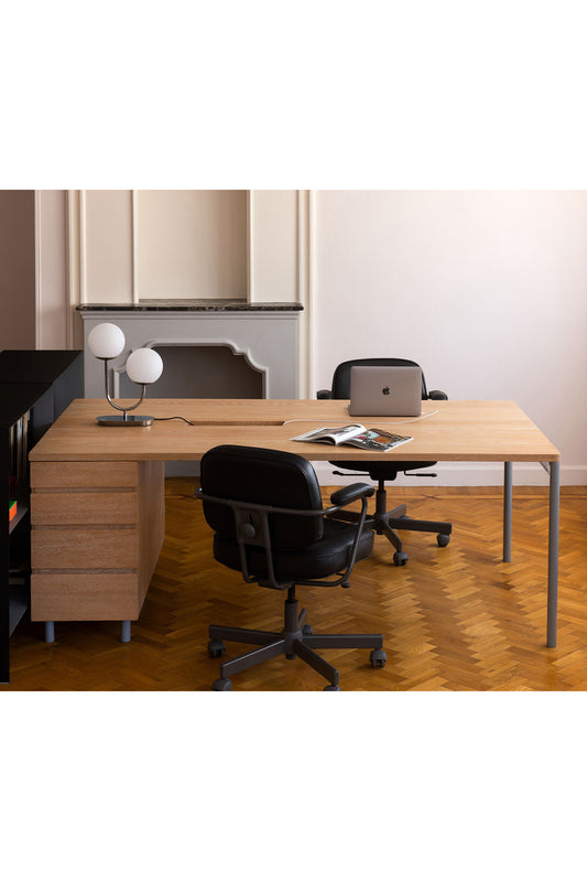 Brace – office desk